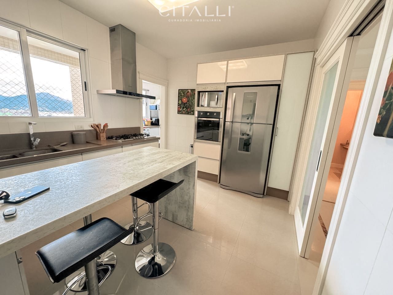 Apartamento no Edifício Beverly Hills em Balneário Camboriú com 185 m² - Foto 4