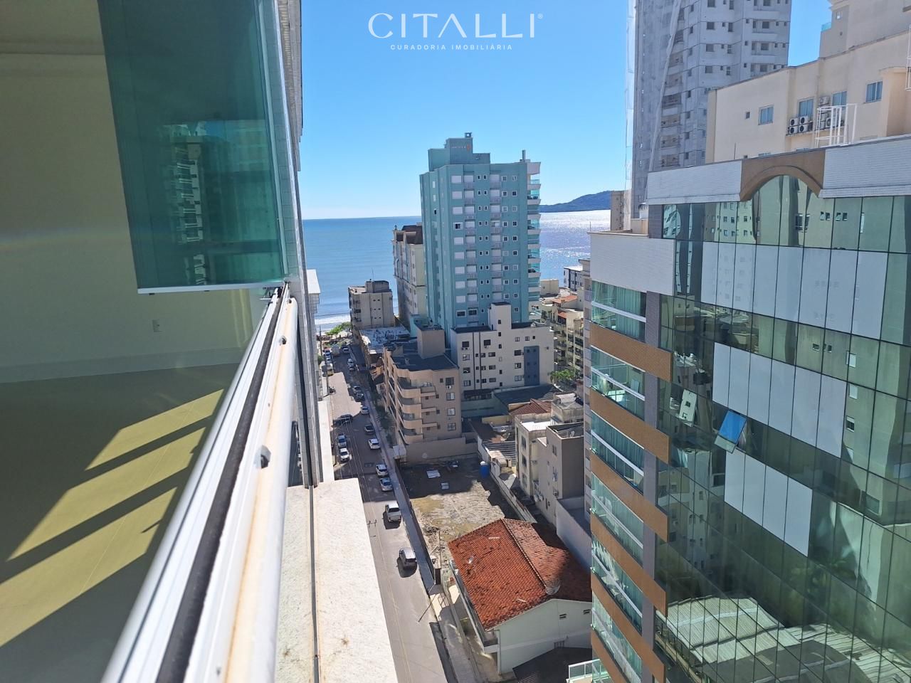 Apartamento Quadra Mar - 3 suites | 3 vagas - Foto 1
