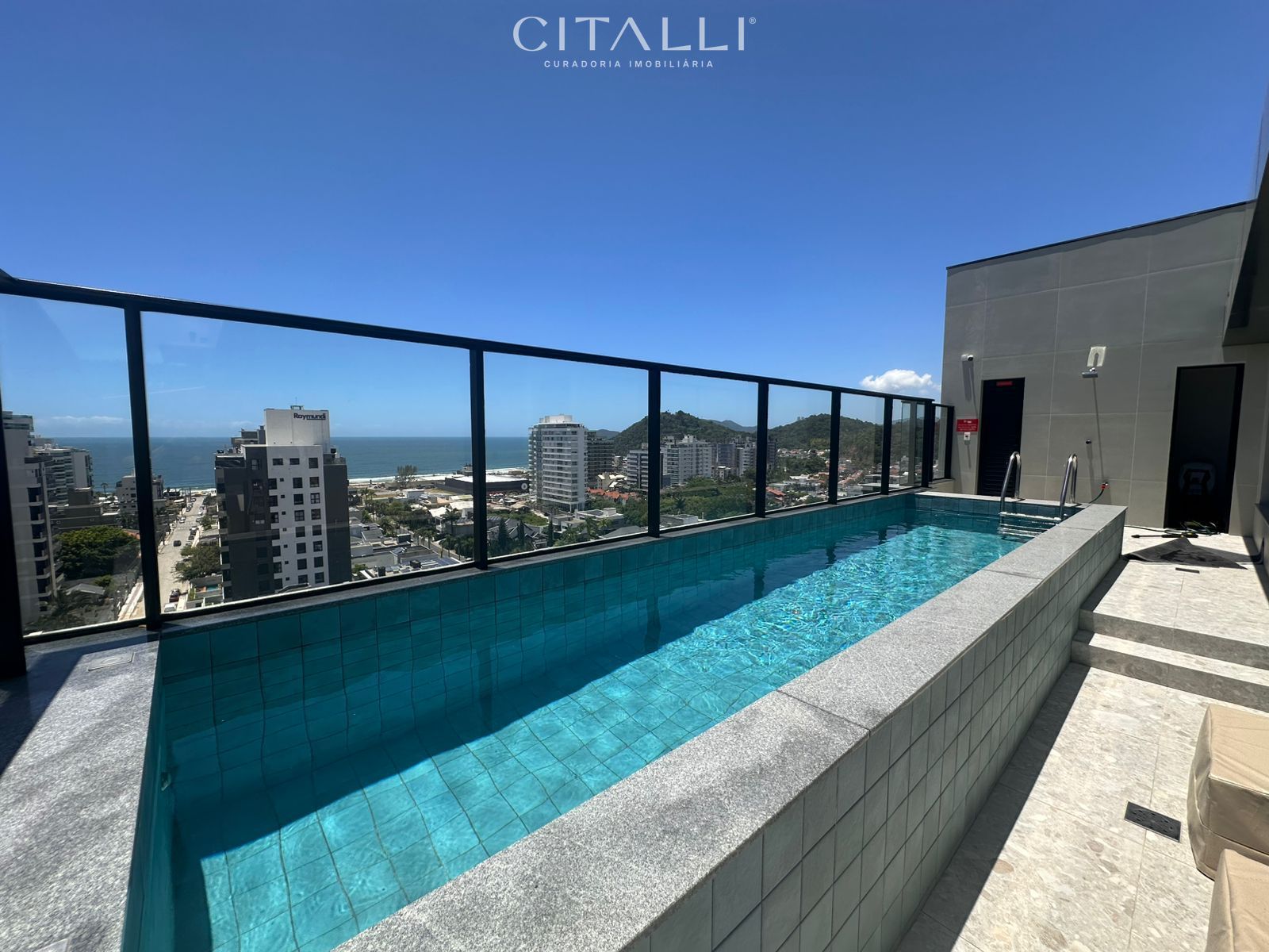 Apartamento no Edifício Residencial Dusseldorf em Itajaí com 126 m² privativos.
