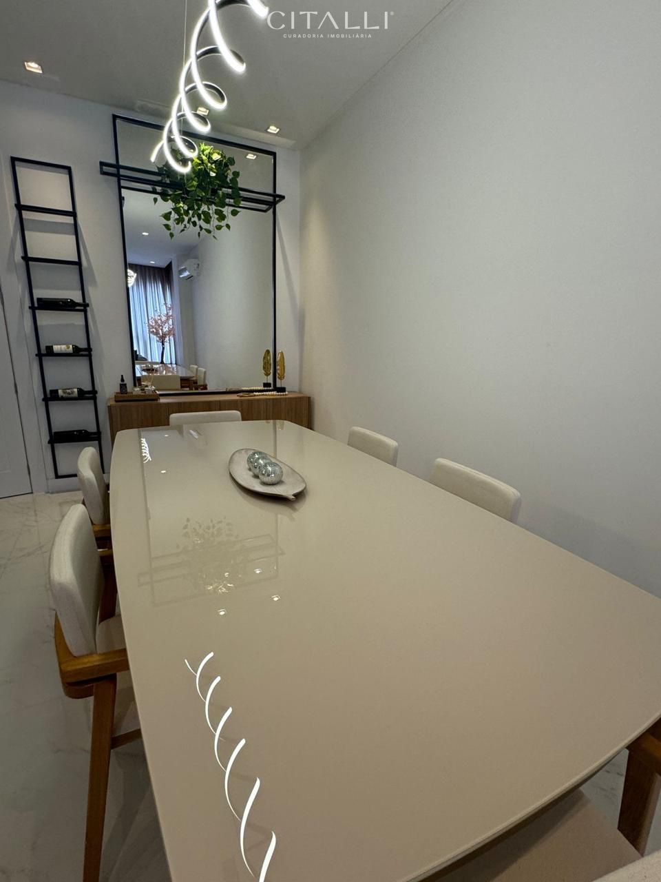 Apartamento mobiliado no Edifício Florence Garden em Balneário Camboriú - Foto 4