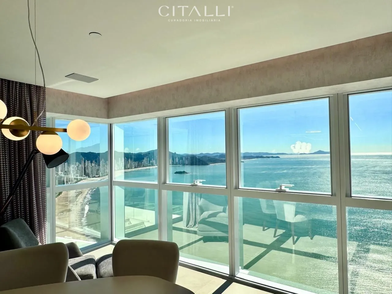 Apartamento mobiliado com 4 suítes no Edifício ONE TOWER em Balneário Camboriú - Foto 3