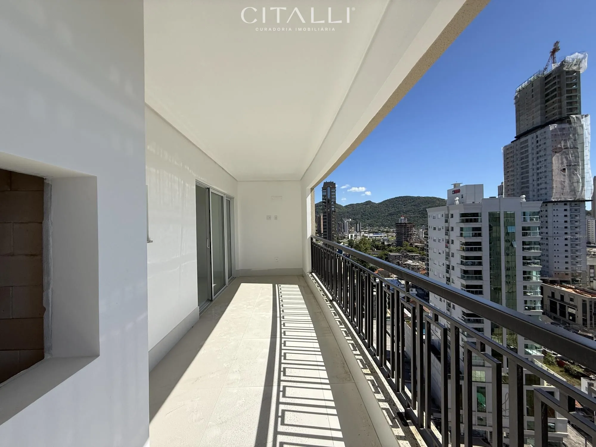 Apartamento novo no Edifício San Lorenzo em Itapema com 160 m² - Foto 3