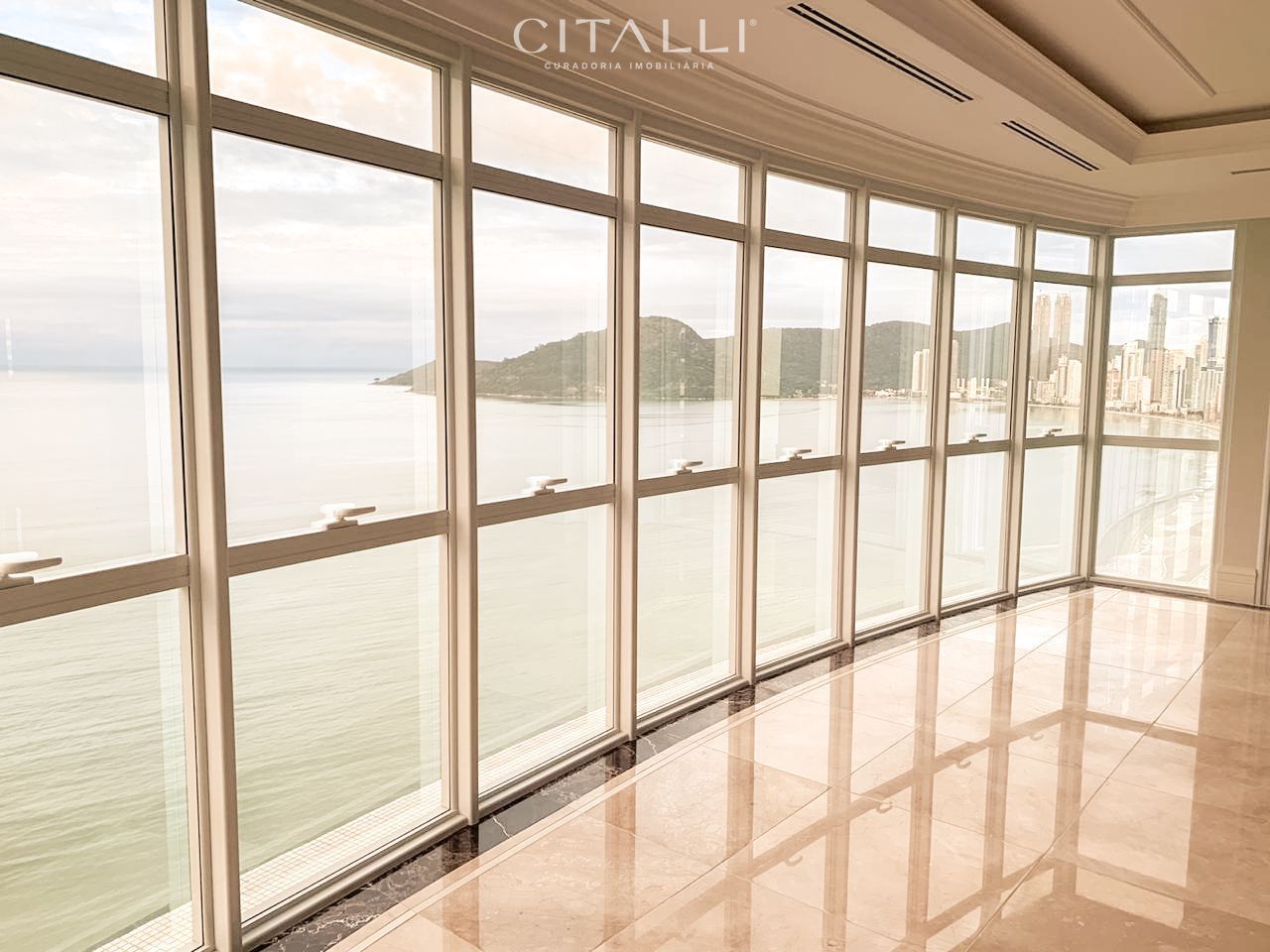 Apartamento com 04 suítes  no Edifício Millennium Palace - Foto 2