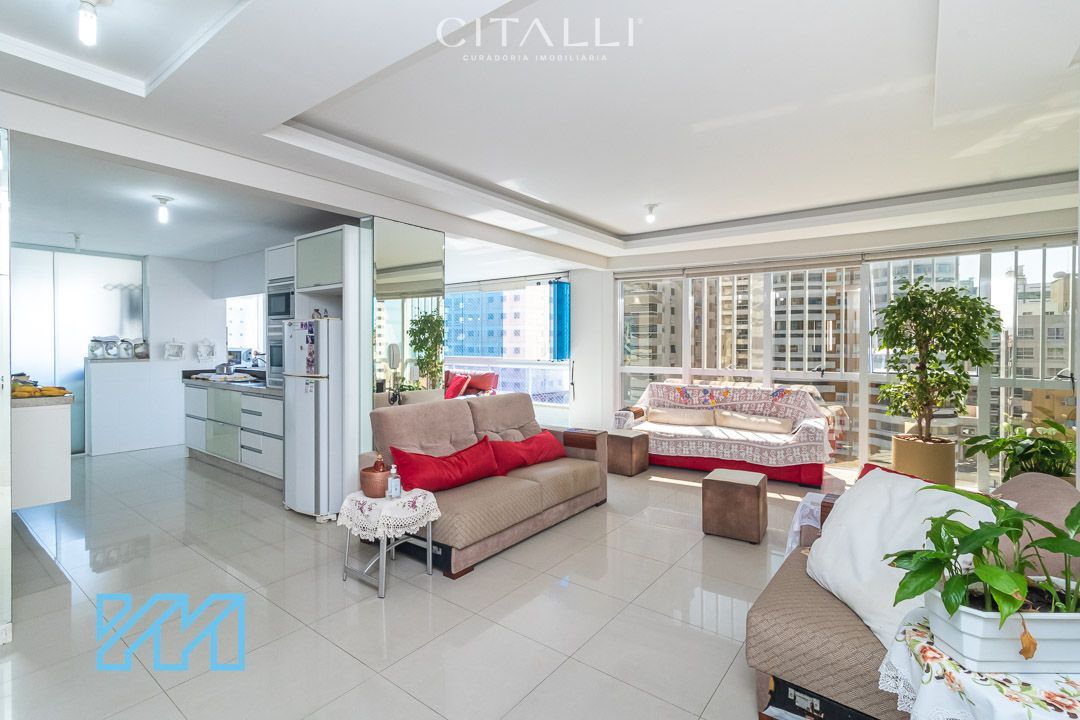 Apartamento mobiliado no Edifício Internacional em Itapema com 179m² - Foto 5
