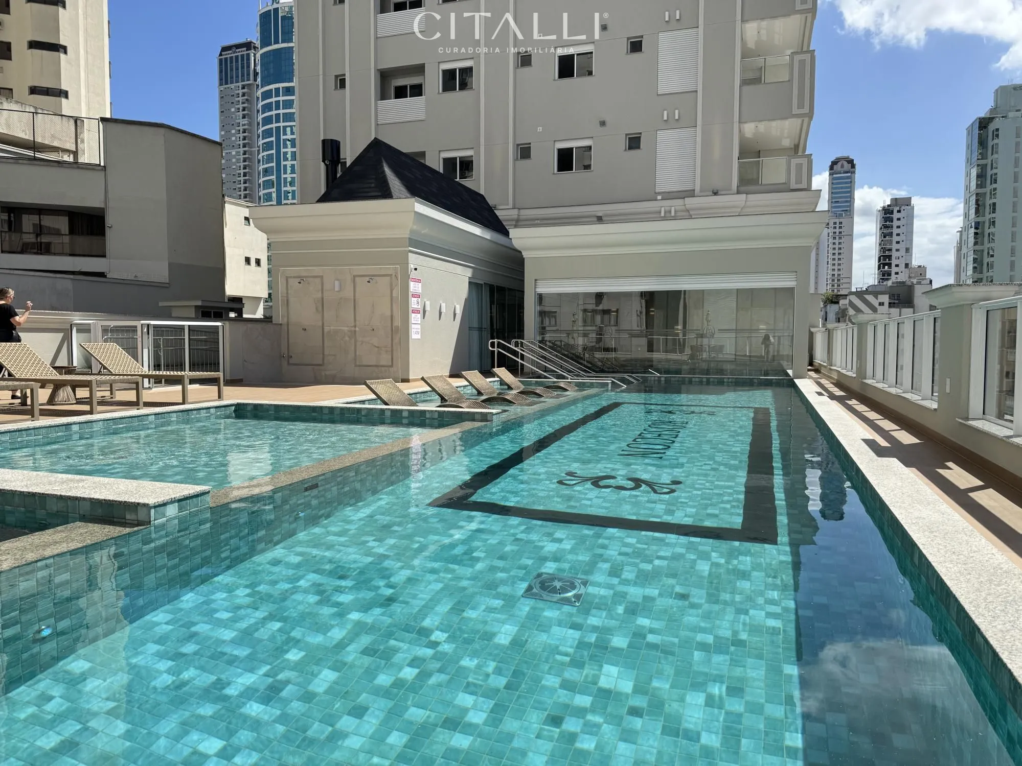 APARTAMENTO NO EDIFÍCIO LA BELLE TOUR RESIDENCE – BALNEÁRIO CAMBORIÚ - Foto 3
