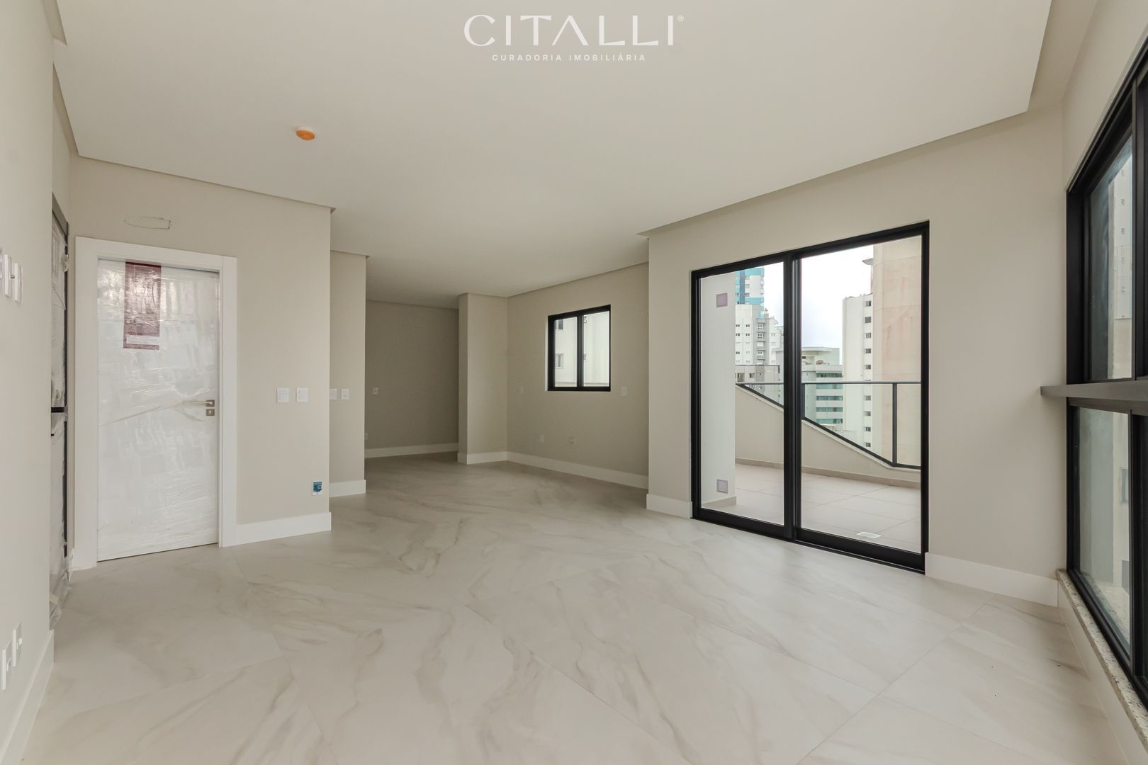 Apartamento no Edifício South Beach em Balneário Camboriú com 193 m² - Foto 3