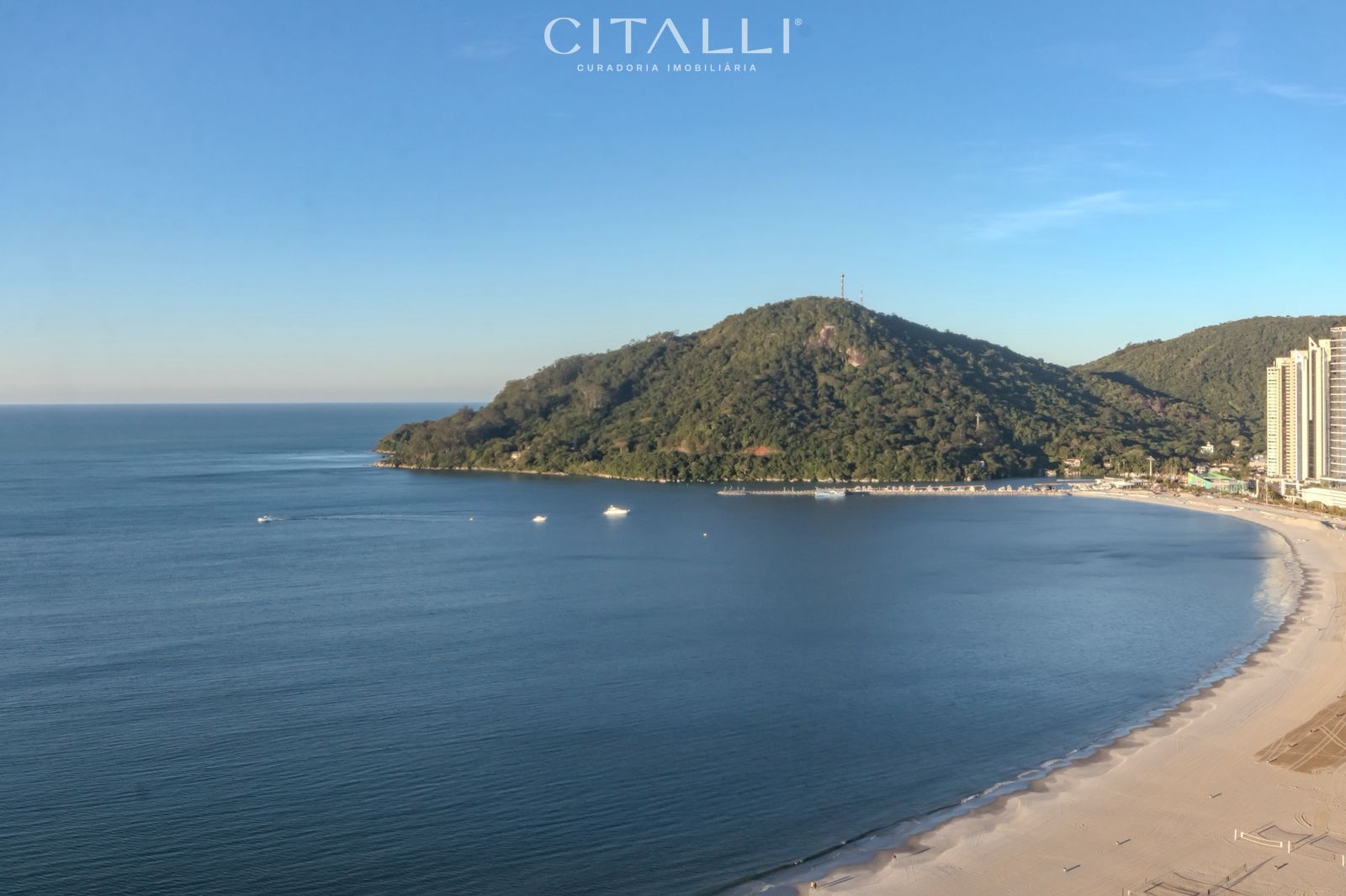 APARTAMENTO FRENTE MAR COM 230M² NA BARRA SUL DA CONSTRUTORA EMBRAED - Foto 4