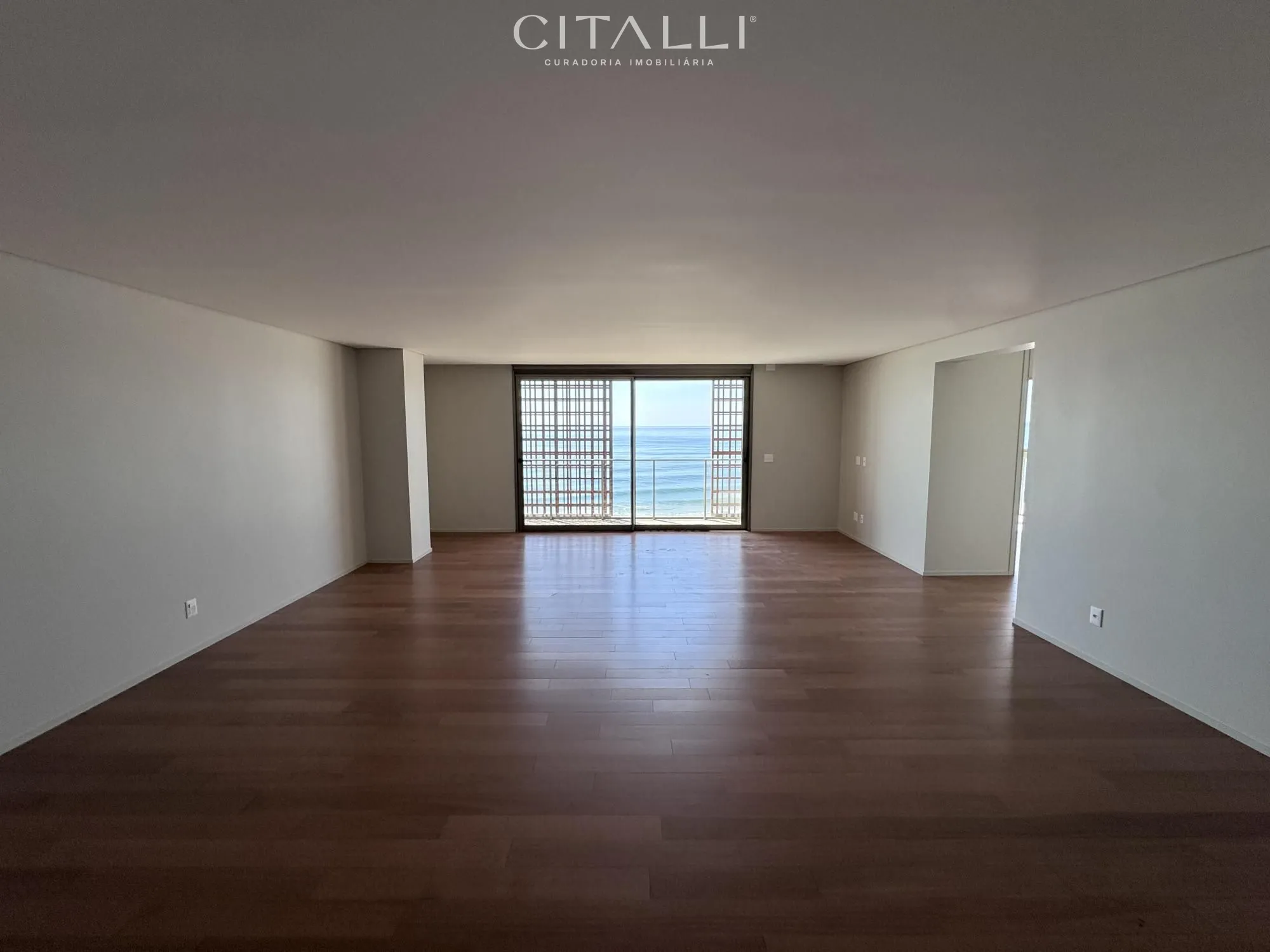 COBERTURA DUPLEX FRENTE MAR NO EDIFÍCIO TIRRENO – PRAIA BRAVA - Foto 5