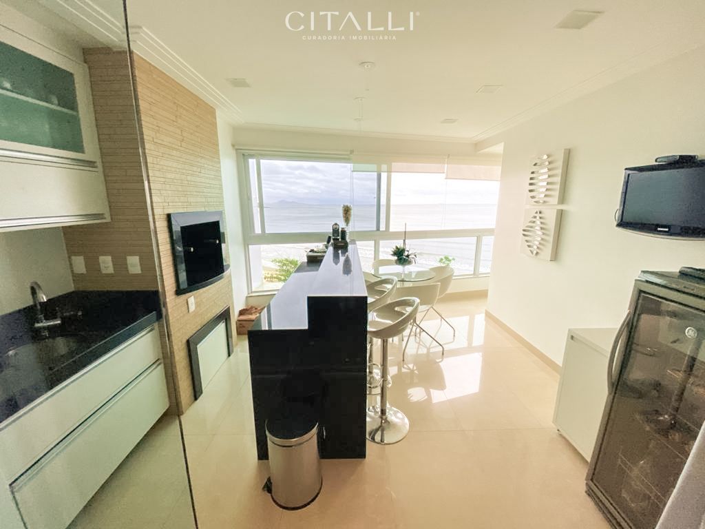 Apartamento no Edifício Barramares em Balneário Camboriú com 233 m² - Foto 1