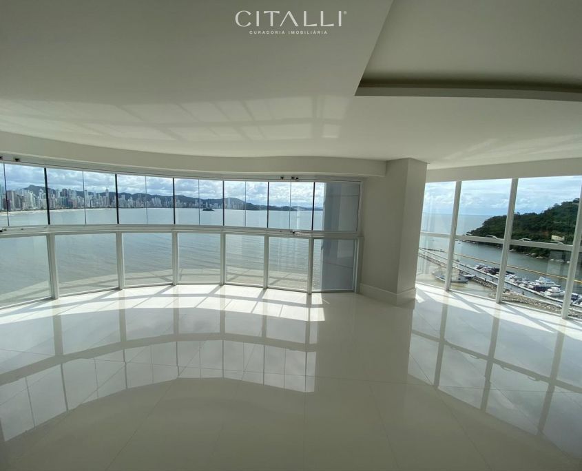 Apartamento no Edifício Ibiza Towers em Balneário Camboriú com 237 m² - Foto 2