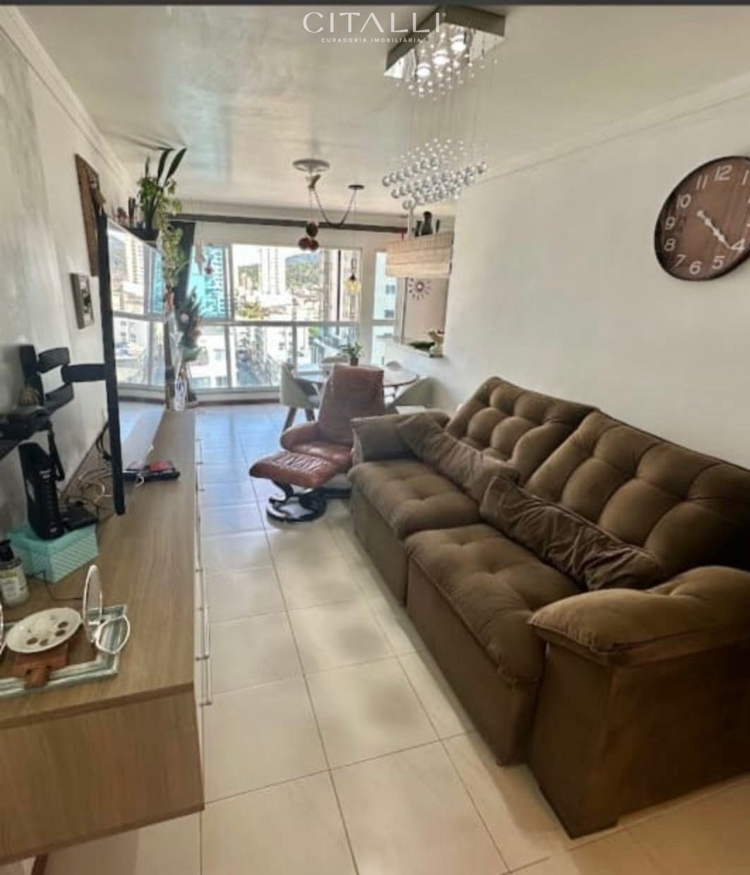 Apartamento 3 dorm., 90 m² privativos, 2 vagas - Centro, Balneário Camboriú - Foto 2