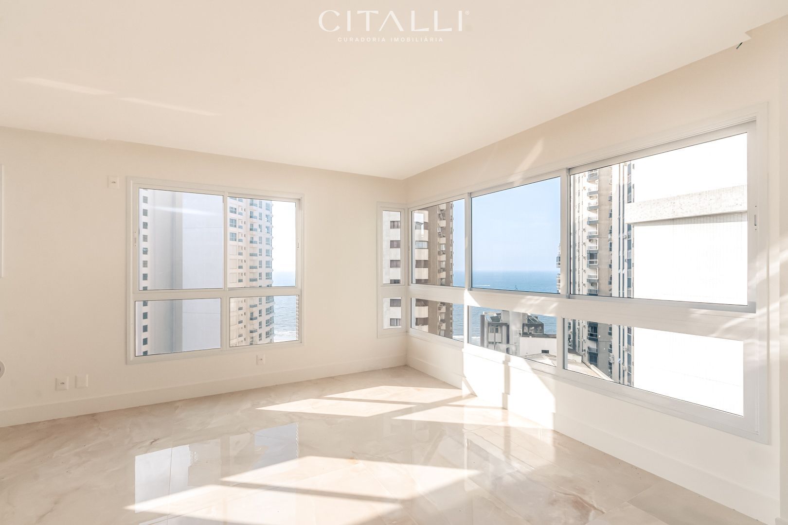 Apartamento no Edifício Residencial Brescia em Balneário Camboriú com 170,60 m² - Foto 4