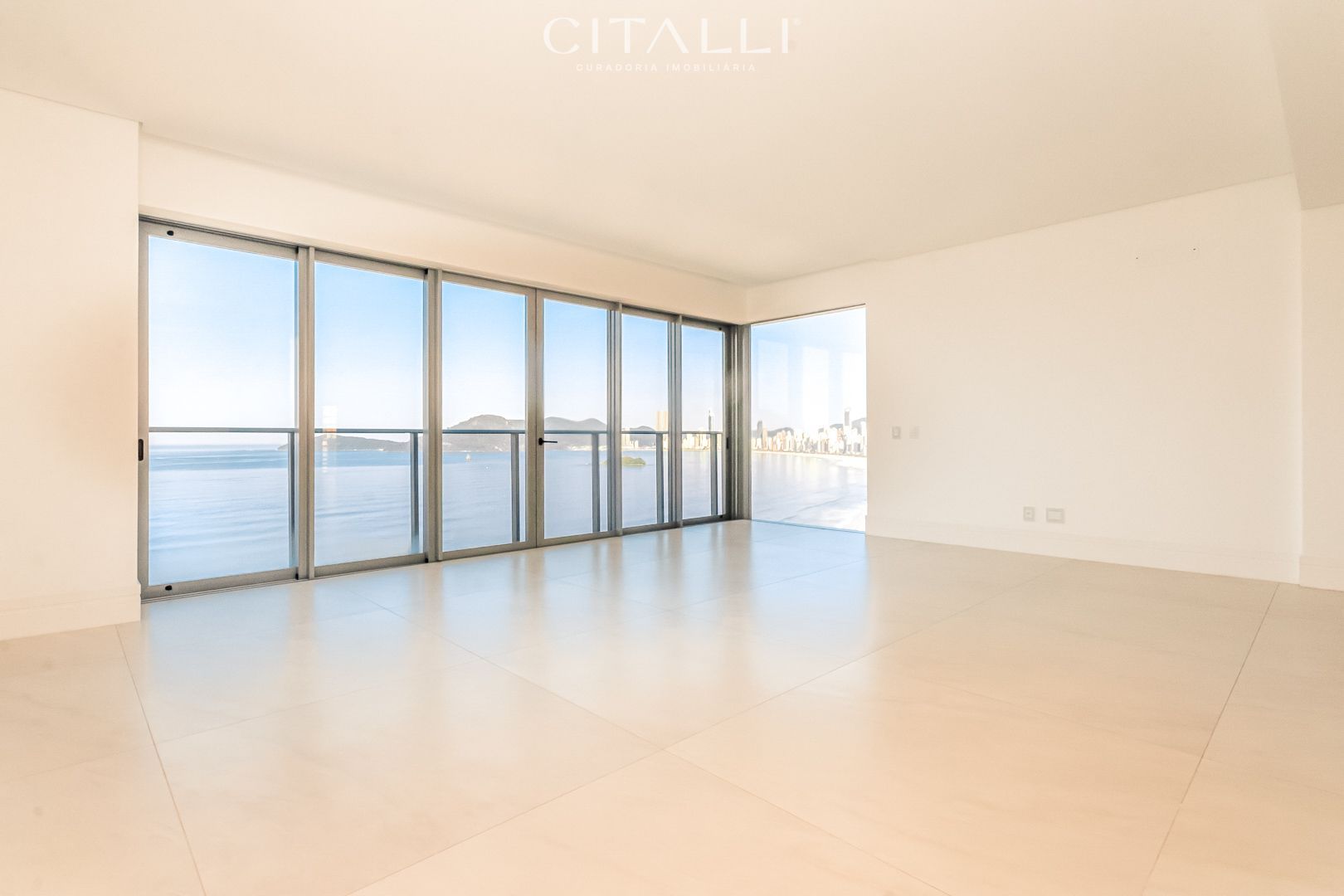 Apartamento no Edifício Splendido em Balneário Camboriú com 215,95 m² - Foto 3