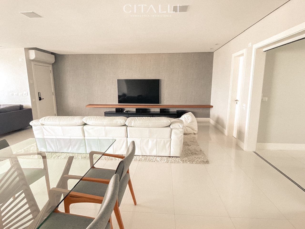 Apartamento no Edifício Brava Home Resort na Praia Brava em Itajaí com 207 m² - Foto 4