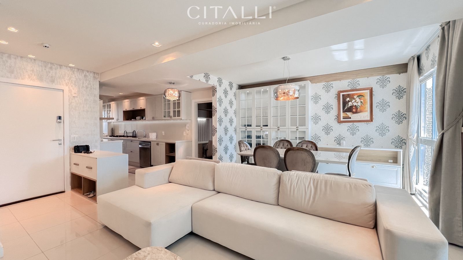 Apartamento no Edifício Império das Ondas em Balneário Camboriú com 133,52m² - Foto 3