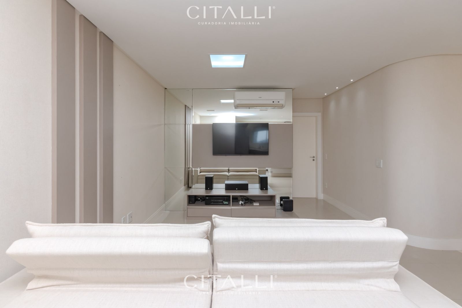 APARTAMENTO MOBILIADO COM 3 SUÍTES EM FRENTE AO PASSEIO SAN MIGUEL - Foto 3