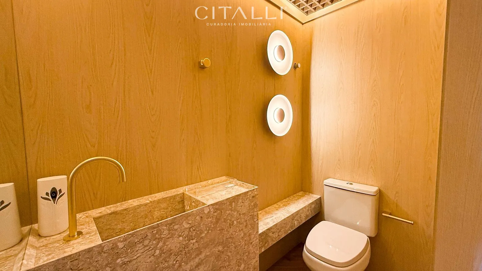 Apartamento no Edifício Aurora Exclusive Home em Balneário Camboriú com 230,85 m² - Foto 3