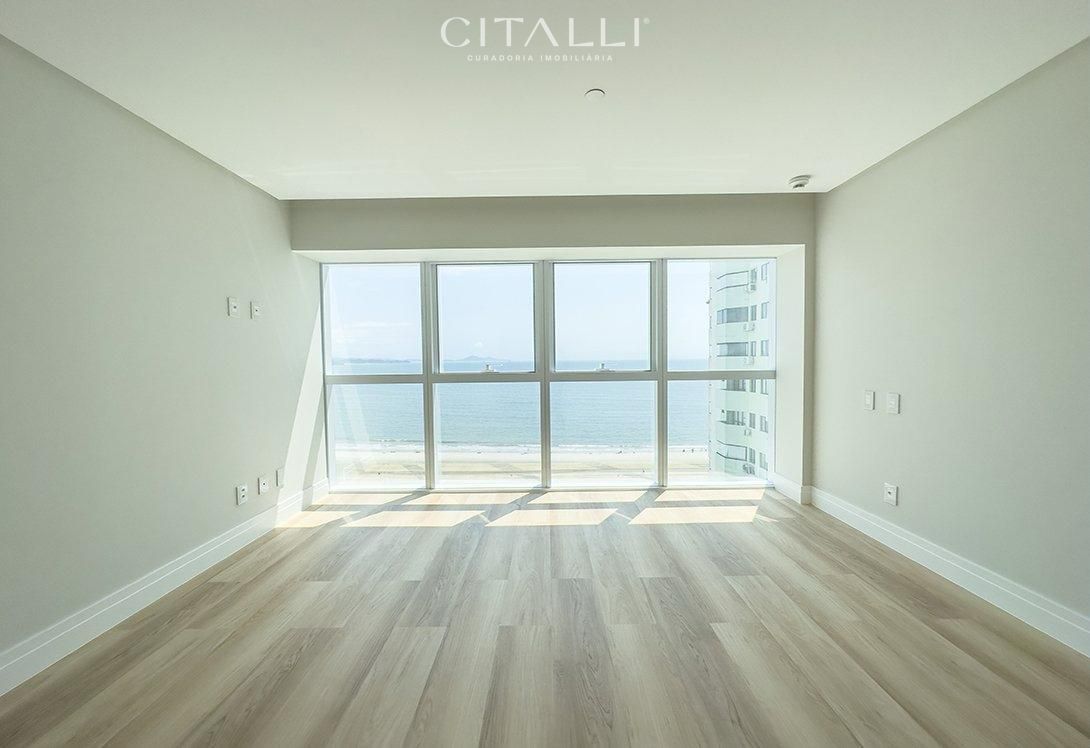 Apartamento no Edifício One Tower em Balneário Camboriú com 196,13 m² - Foto 4