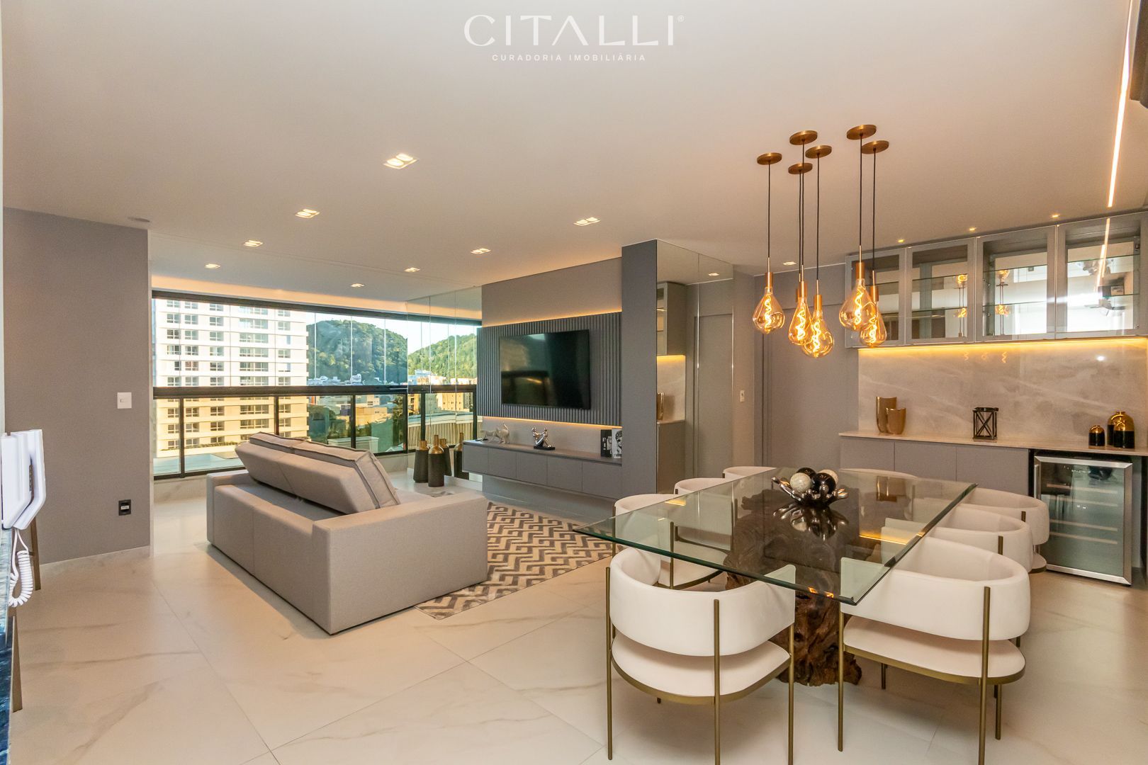 Apartamento no Edifício Surfers Paradise na Praia Brava em Itajaí com 133 m² - Foto 2