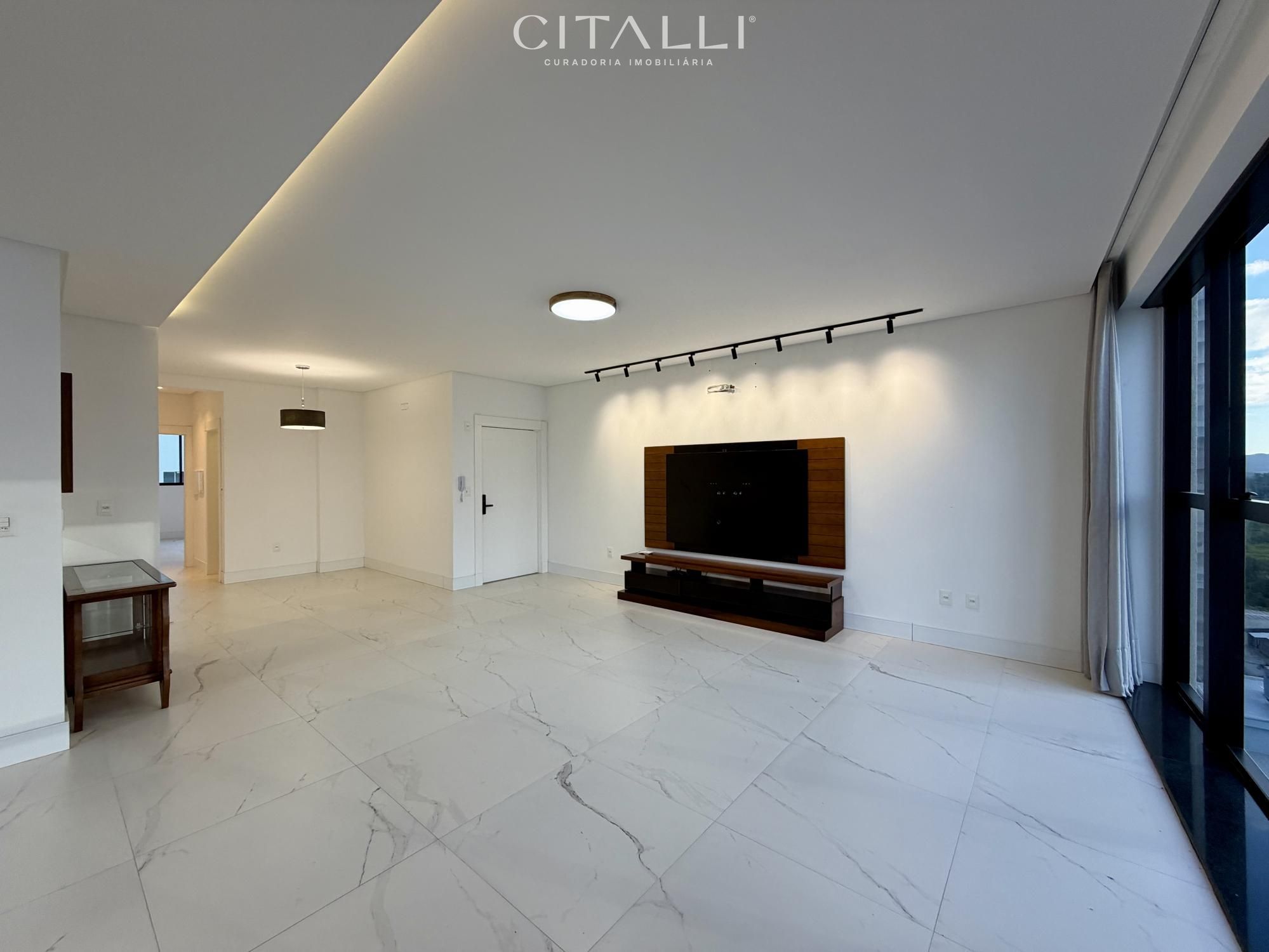 Apartamento no Edifício Carmel na Meia Praia com 127 m² - Foto 3