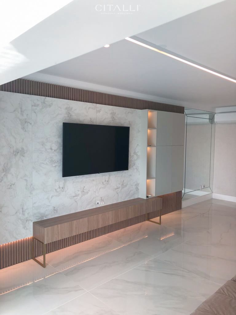 Apartamento no Edifício Torre Atlântica em Balneário Camboriú com 220 m² - Foto 3