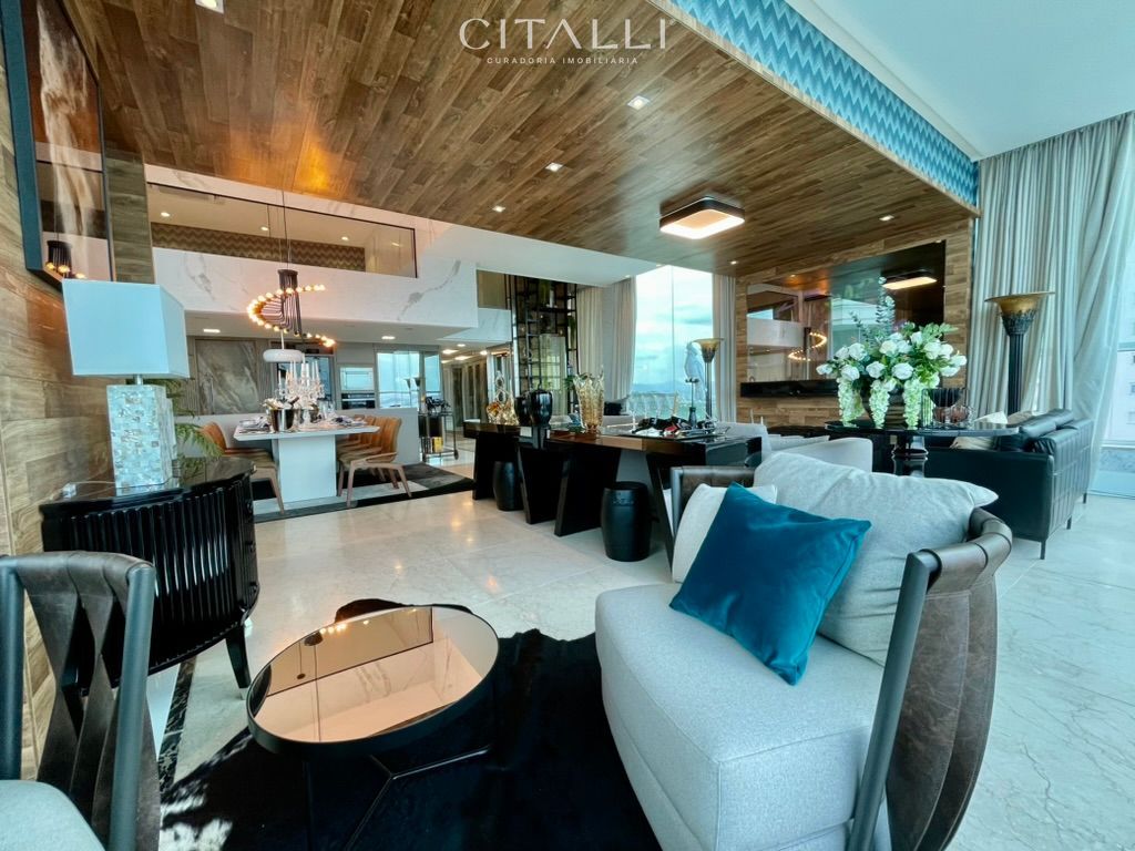 Cobertura Triplex no Edifício Summer Beach em Balneário Camboriú com 600 m² - Foto 2