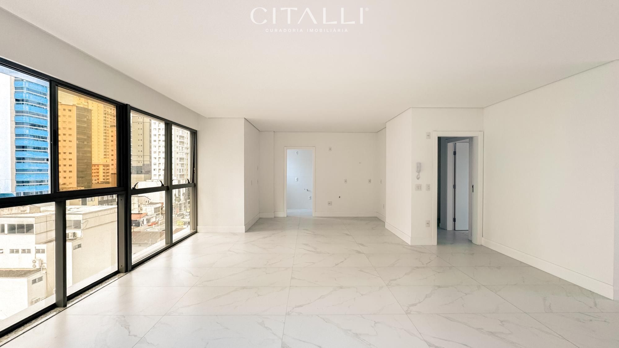 Apartamento Diferenciado no Edifício Las Brisas em Balneário Camboriú com 226 m² - Foto 3