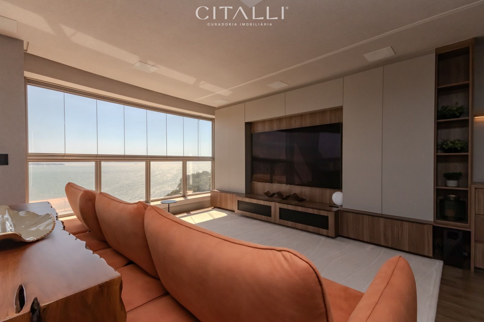 APARTAMENTO NO EDIFÍCIO BATURITÉ – BALNEÁRIO CAMBORIÚ - Foto 1