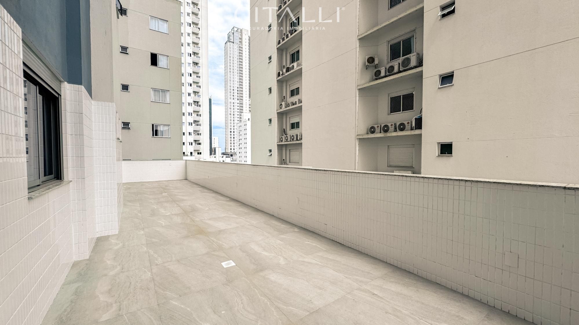 Apartamento Diferenciado no Edifício Las Brisas em Balneário Camboriú com 226 m² - Foto 5