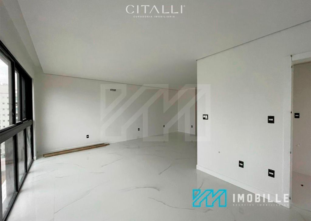 Apartamento com 03 suítes no Edifício Dresden Residence Balneário Camboriú - Foto 2