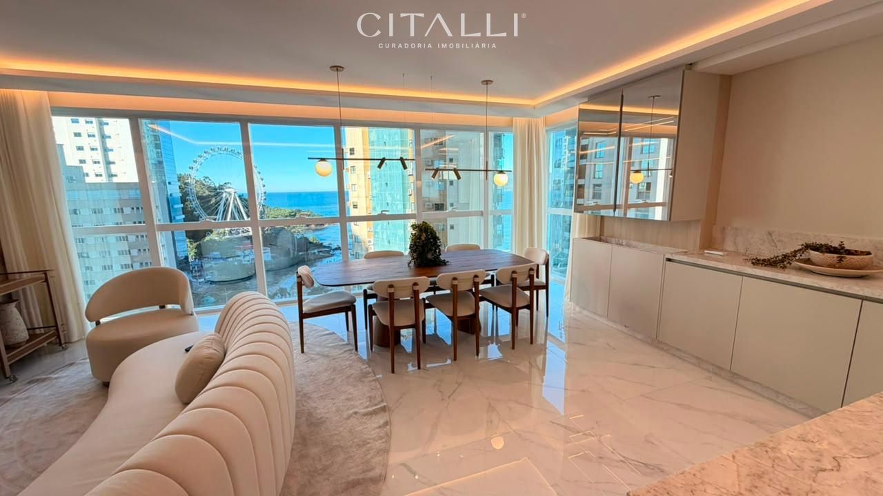 Apartamento no Edifício Skyline Tower no Pioneiros de Balneário Camboriú com 04 Suítes - Foto 1