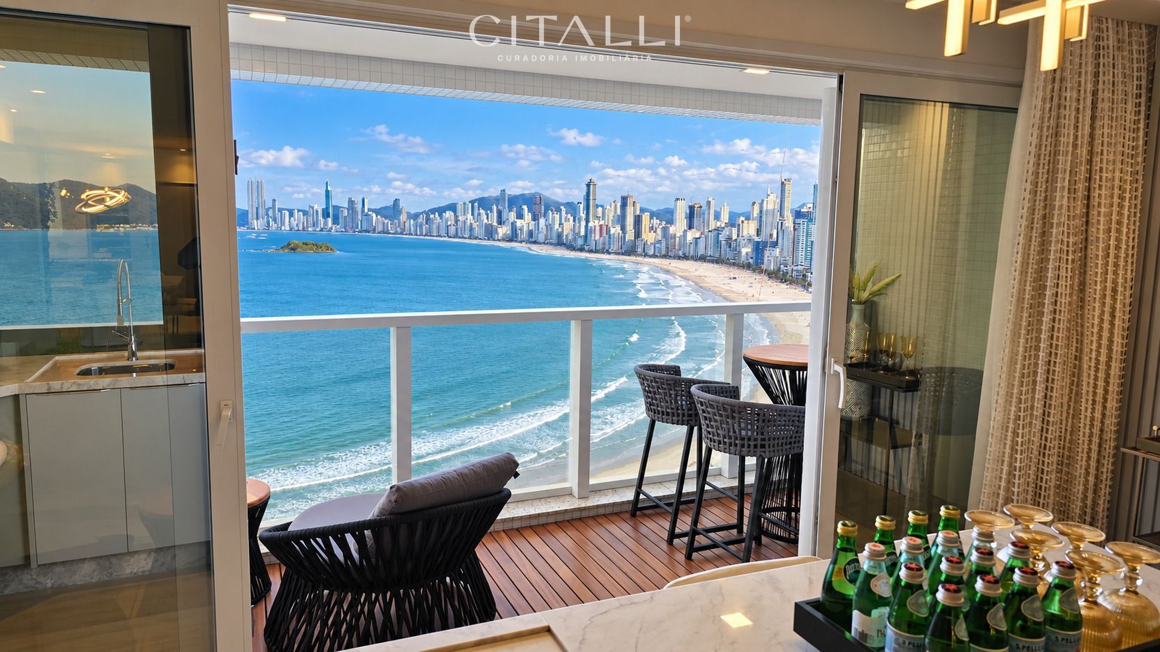 Apartamento no Edifício Infinity Coast no Pioneiros de Balneário Camboriú com 03 Suítes - Foto 2