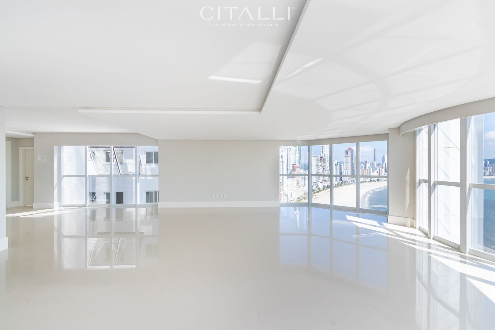 Apartamento no Edifício Ibiza Towers em Balneário Camboriú com 238 m² - Foto 5