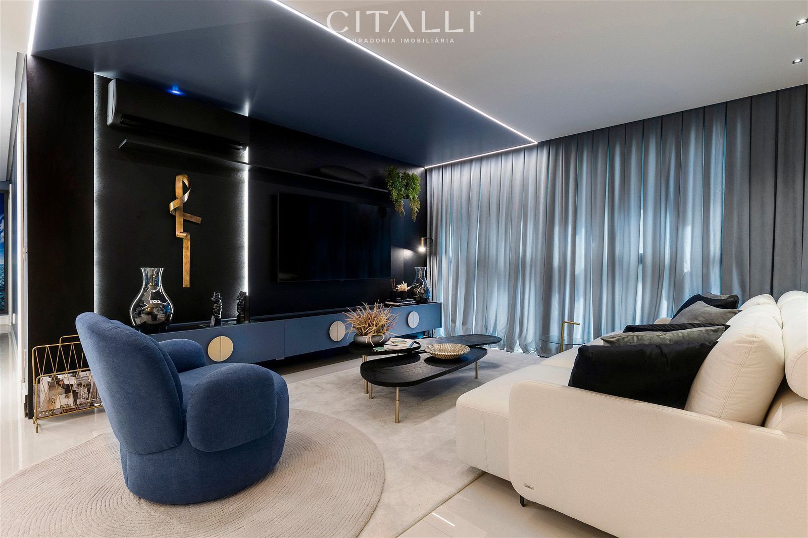 Apartamento mobiliado no Edifício Phoenix Tower em Balneário Camboriú com 139 m² - Foto 2