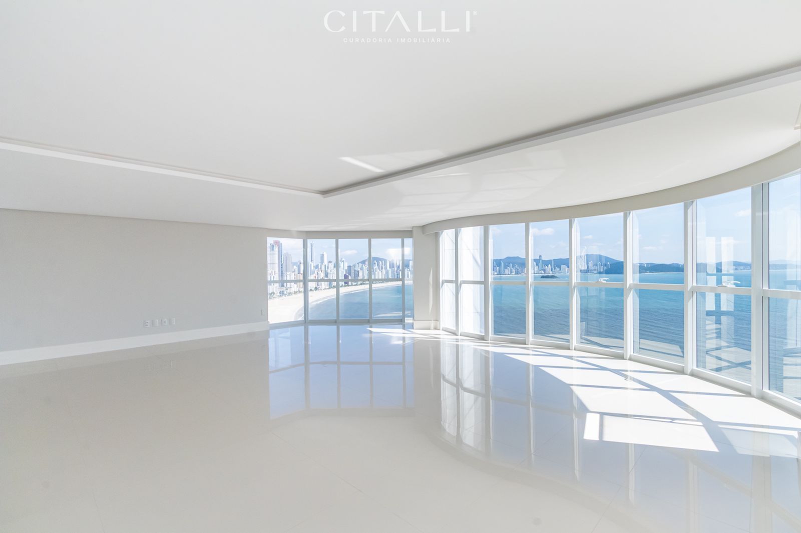 Apartamento no Edifício Ibiza Towers em Balneário Camboriú com 238 m² - Foto 3
