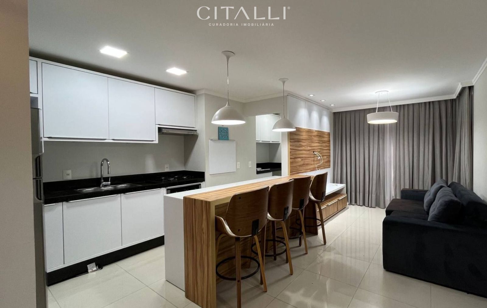 Apartamento no Edifício Garden Village em Balneário Camboriú com 64 m² - Foto 1