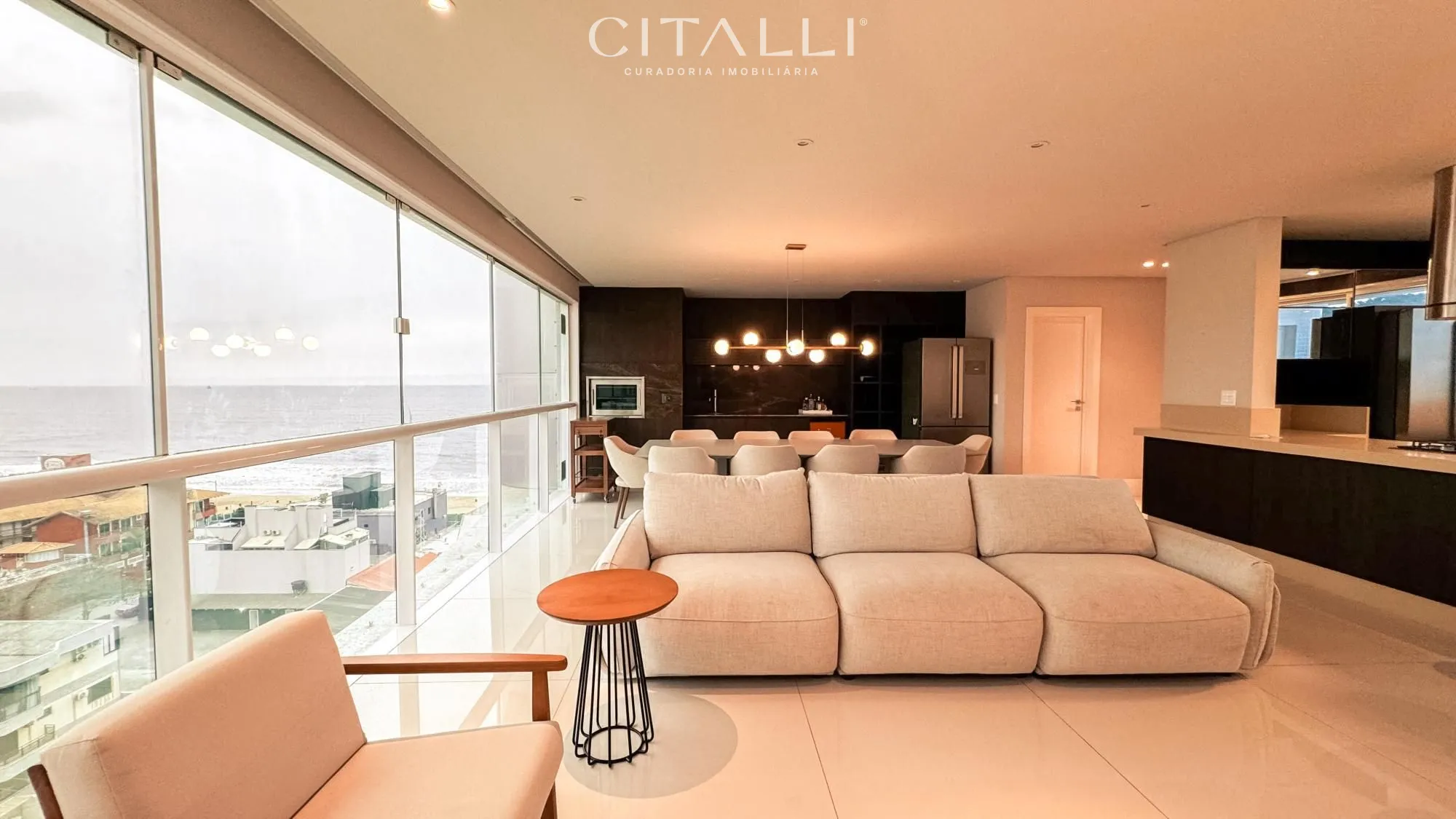 Apartamento no Edifício Mirage Residence na Praia Brava em Itajaí com 190 m² - Foto 2