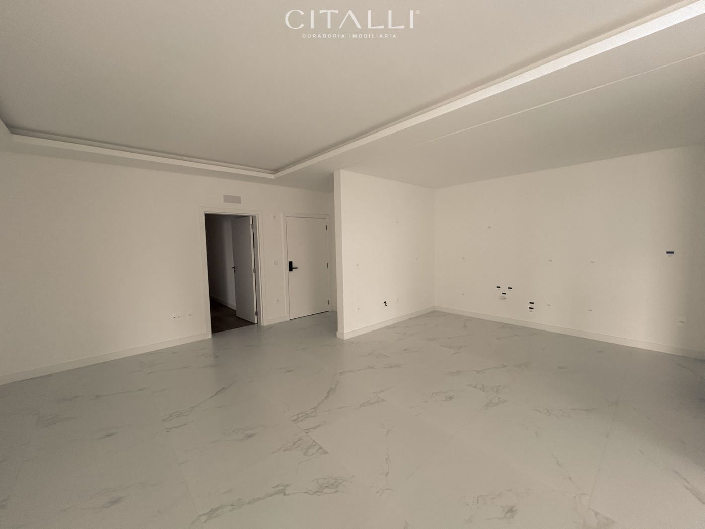 Apartamento no Acqua Blue Residence na Meia Praia em Itapema com 202 m² - Foto 2