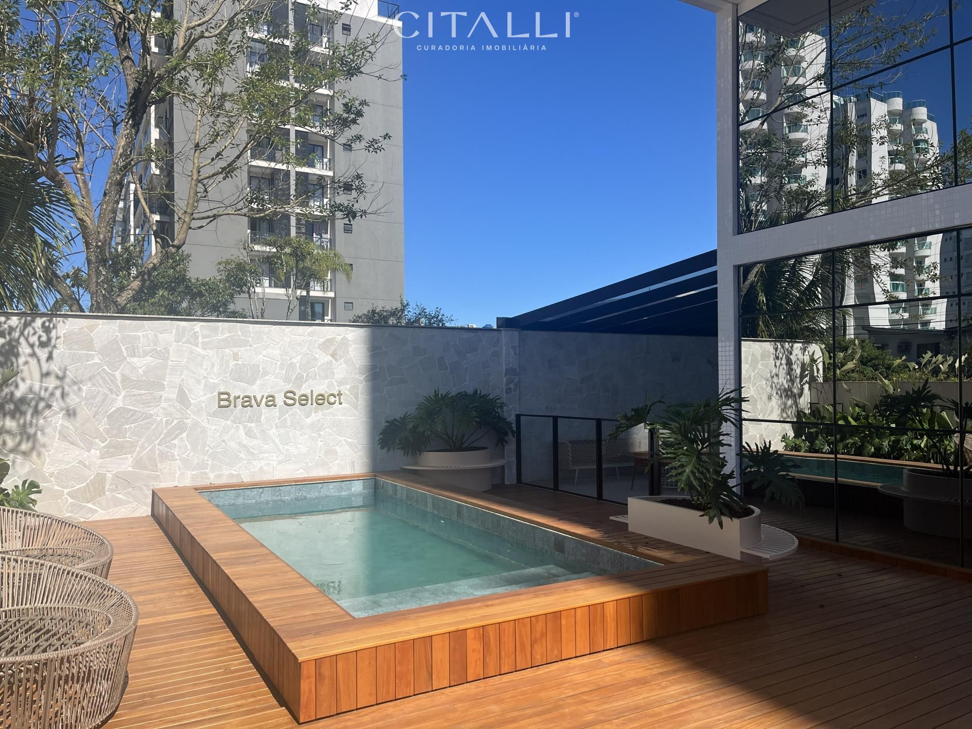 Apartamento no Edifício Brava Select em Itajaí com 99 m² privativos.