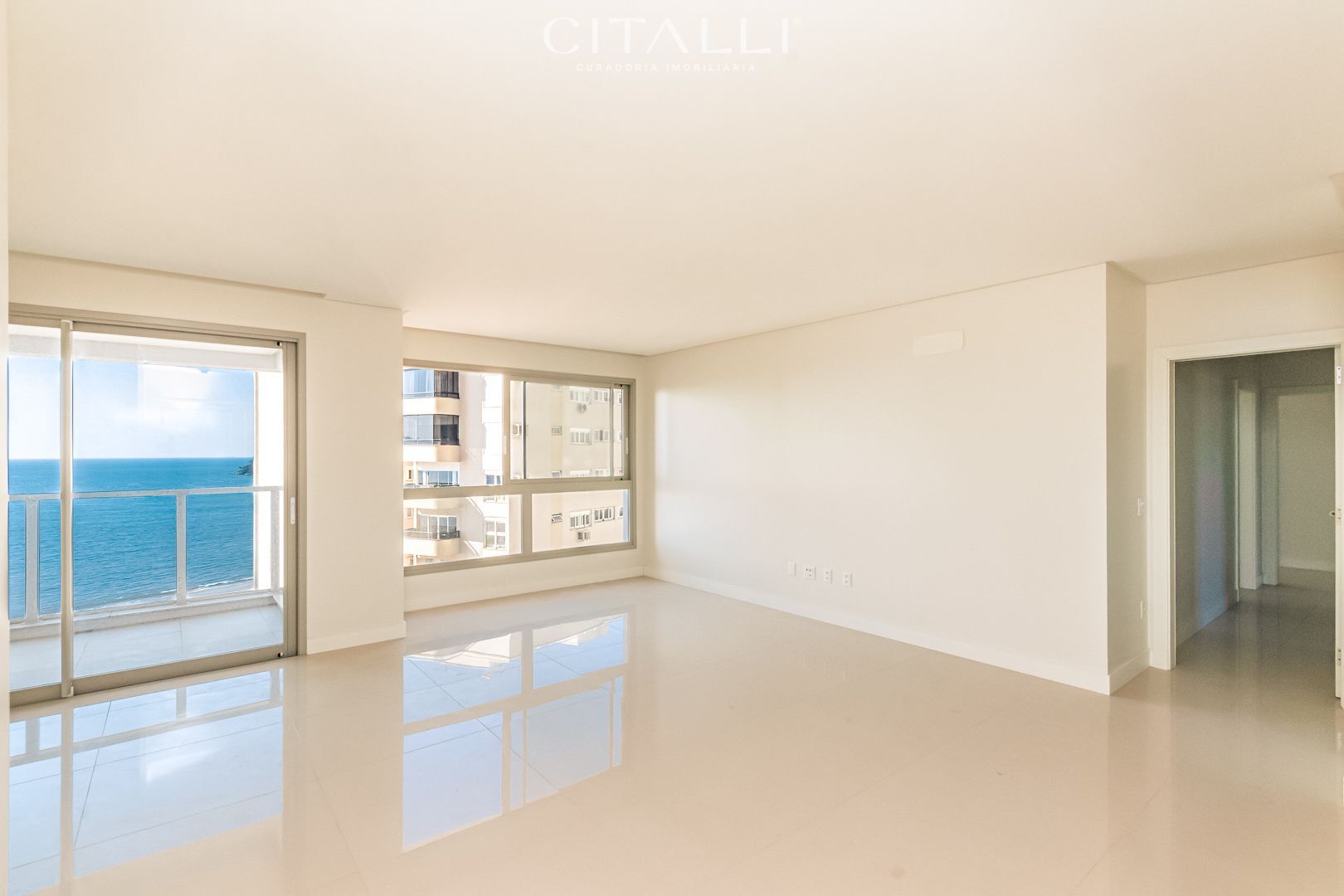 Apartamento no Edifício Morada Ilhas Marianas em Balneário Camboriú com 160 m² - Foto 4