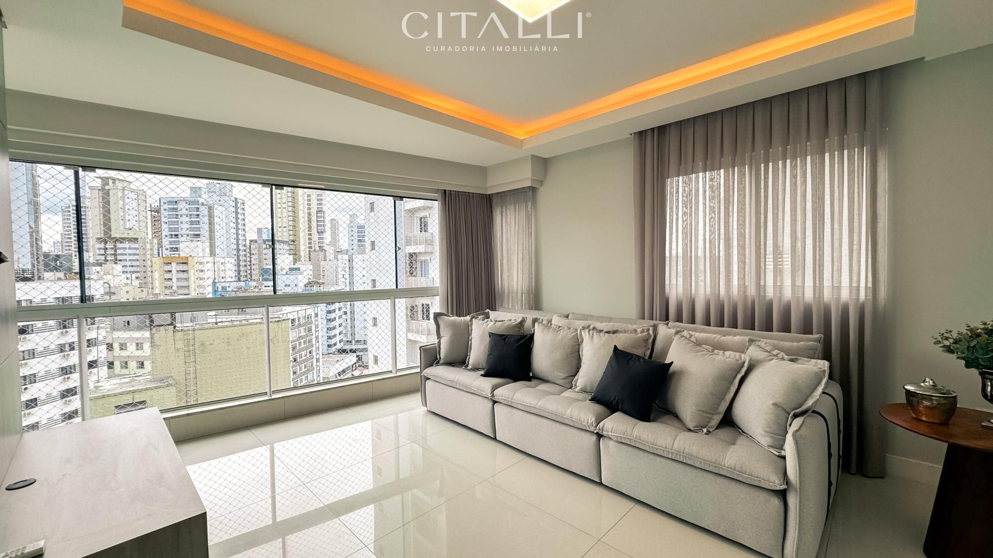 Apartamento no Edifício Ilha Di Simy em Balneário Camboriú com 155 m² - Foto 5