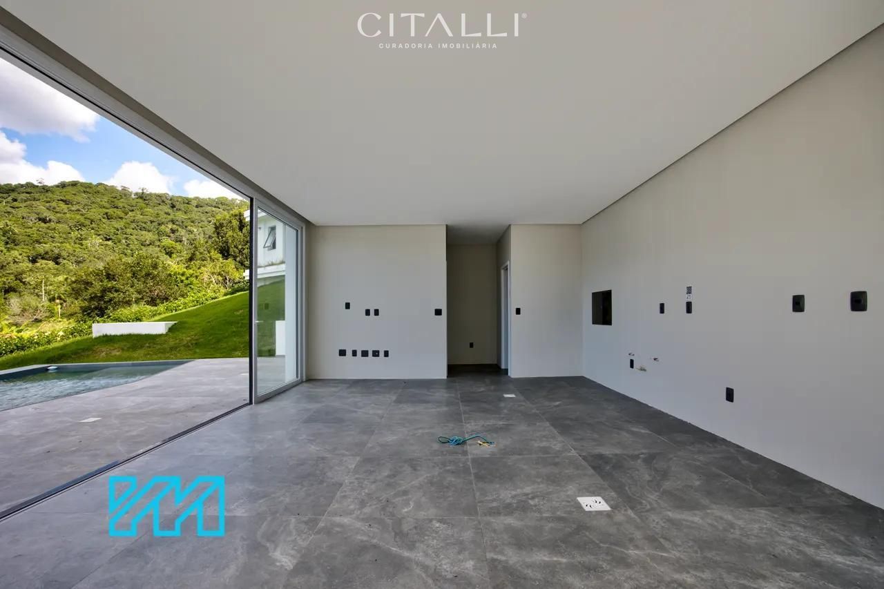 Casa no Condomínio Haras Rio do Ouro em Balneário Camboriú com 552 m² - Foto 3