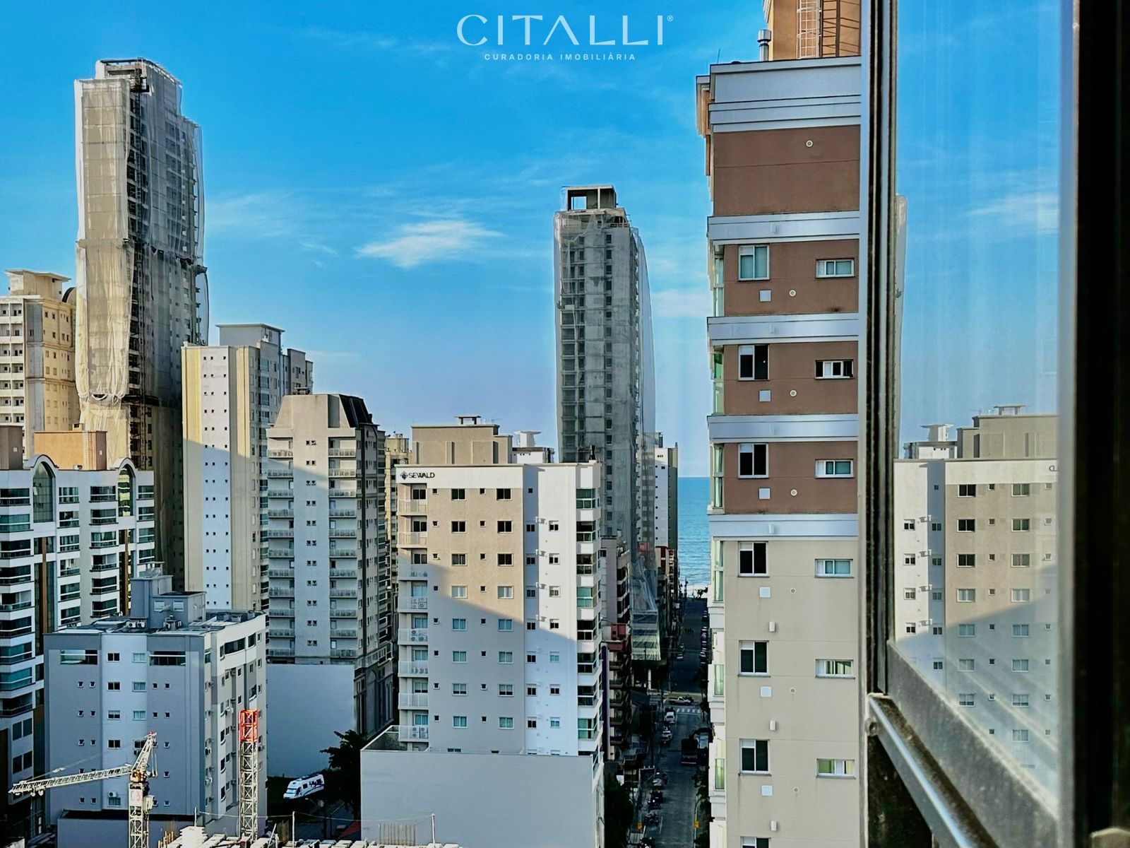 Apartamento 3 suítes no La Joie em Meia Praia Itapema - Foto 5