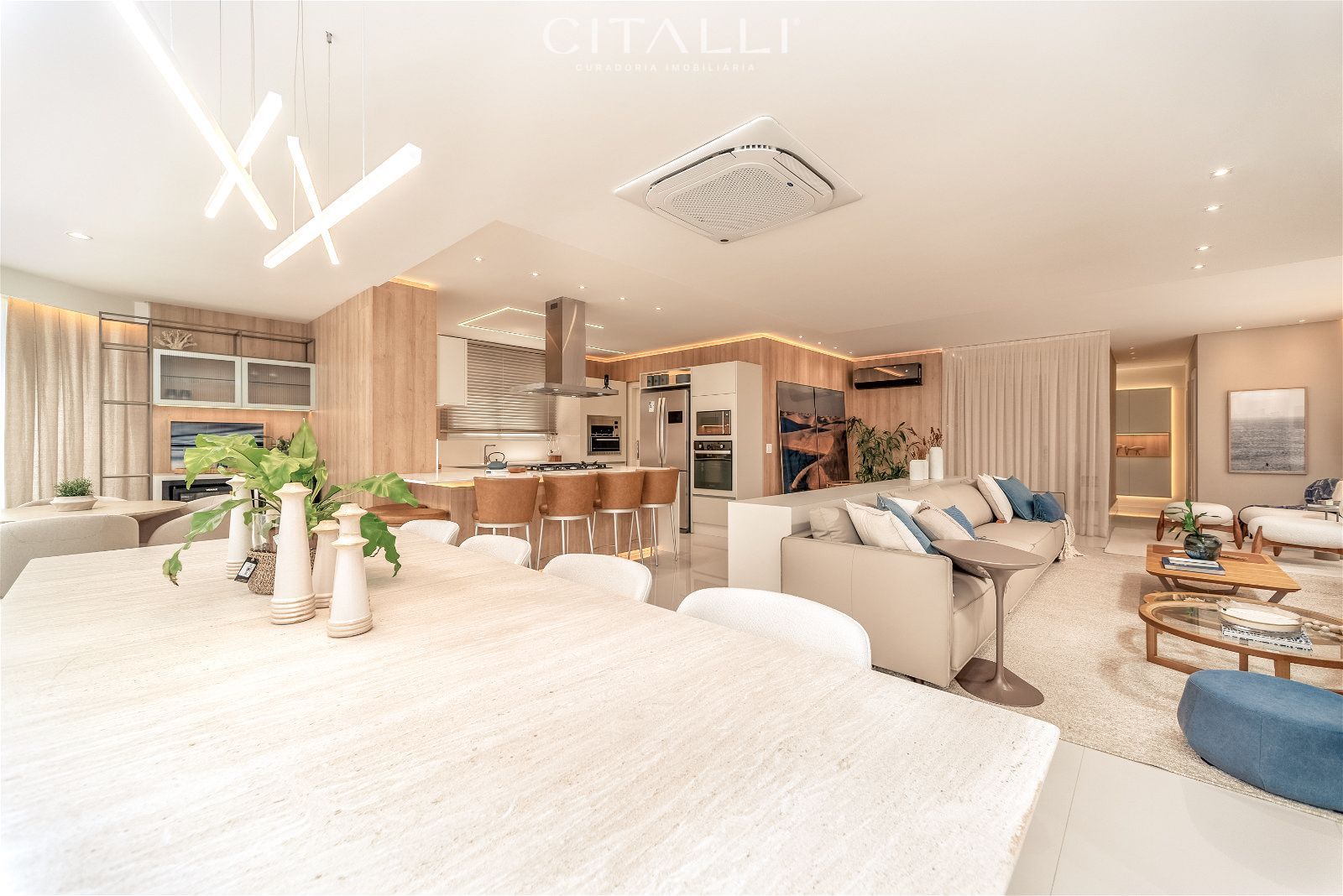 Apartamento no Edifício Ibiza Towers em Balneário Camboriú com 238 m² - Foto 2