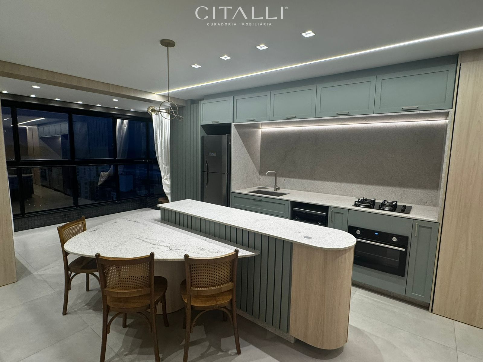 Apartamento no Edifício Aquamarine Residence em Itajaí com 98 m² privativos. - Foto 2