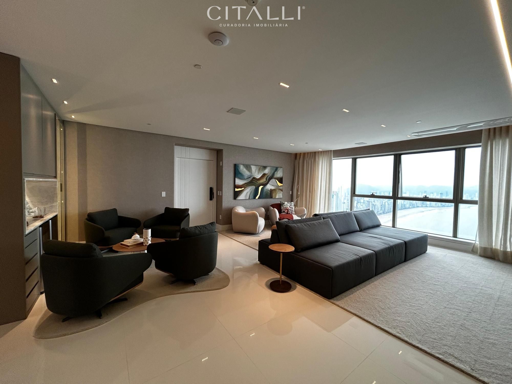 Apartamento mobiliado no Edifício Yachthouse em Balneário Camboriú com 261 m² - Foto 1