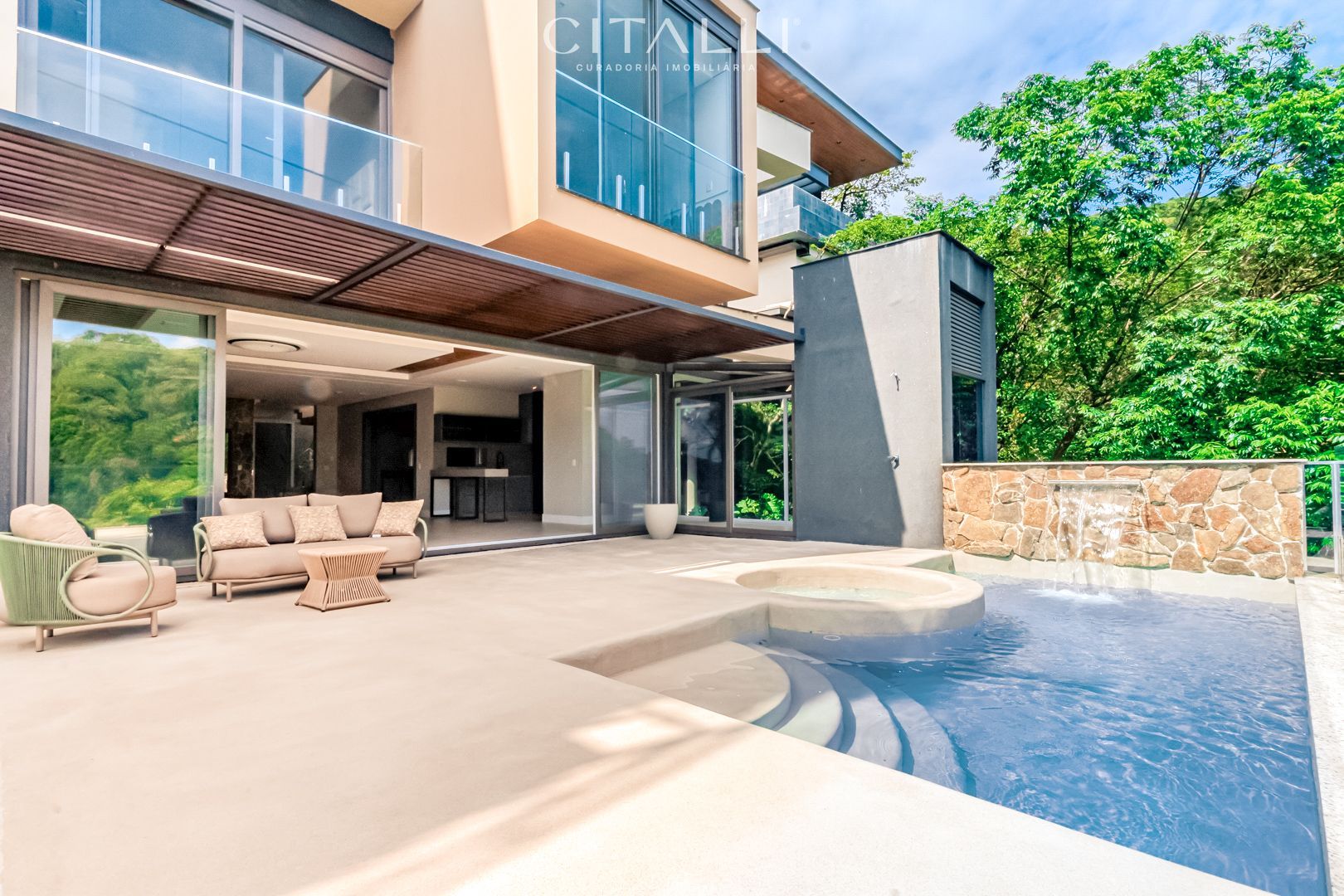 Casa no Condomínio Horizontal Praia Brava em Itajaí com 834,50 m² - Foto 1