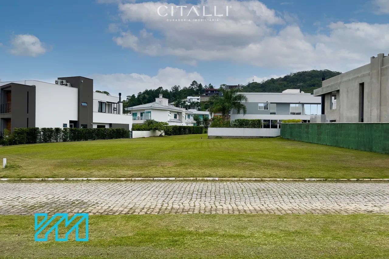 Terreno no Condomínio Horizontal Praia Brava em Itajaí com 546,45 m² - Foto 1