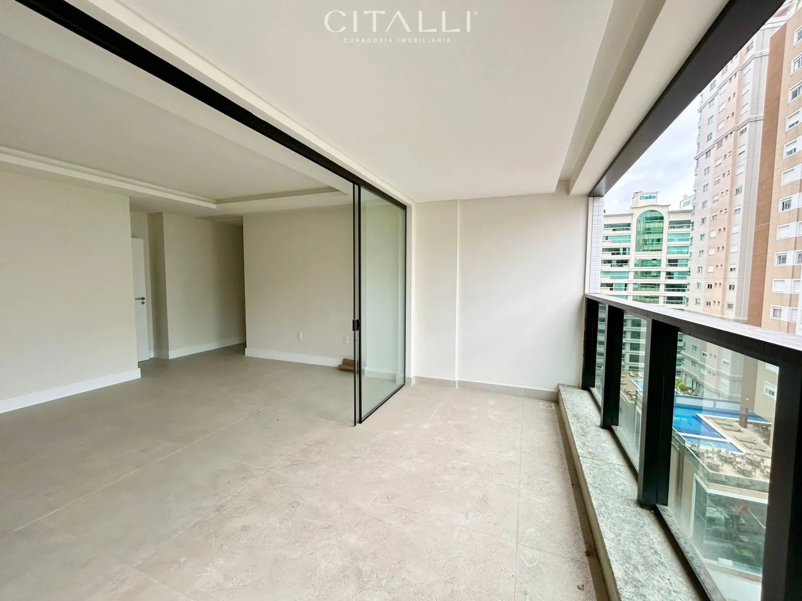 APARTAMENTO NO EDIFÍCIO TIMES SQUARE – ITAPEMA (MEIA PRAIA) - Foto 4