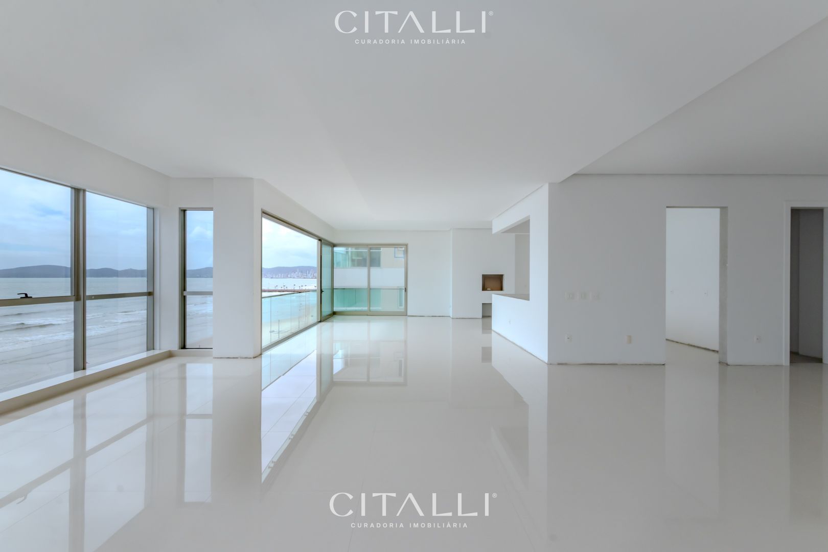 Apartamento frente mar no Victor Hugo Residence com 411m² - Foto 2